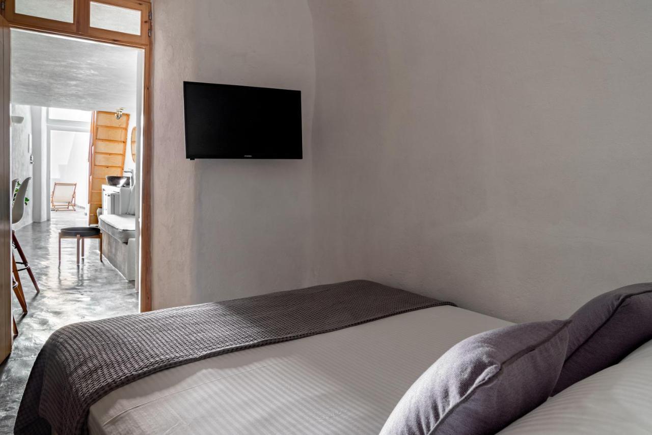 Akron Cliff Suite Fira  Exterior foto